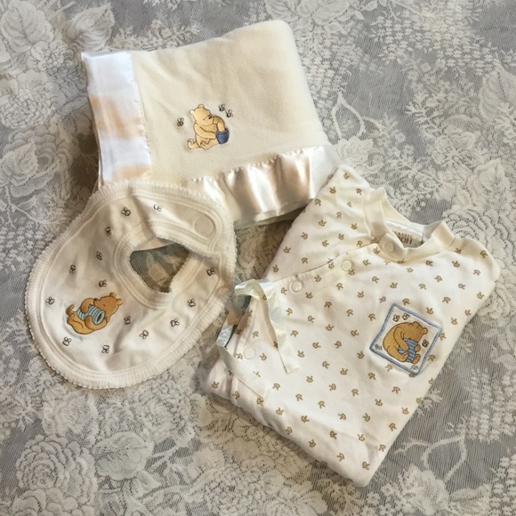 winnie the pooh layette